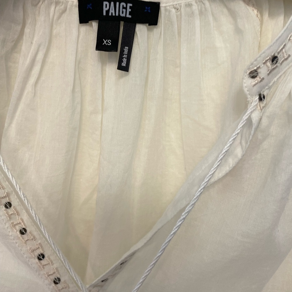 Paige pin tucked top - Picture 7 of 7